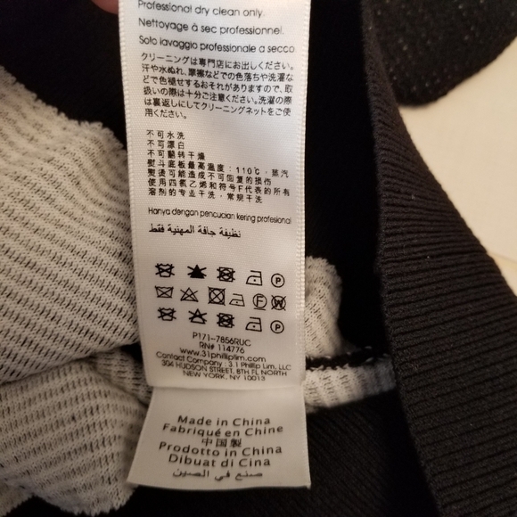 (M} 3.1 Phillip Lim VICTORIAN SPORT RUCHE OFF-THE-SHOULDER TOP IN BLACK - Picture 10 of 10